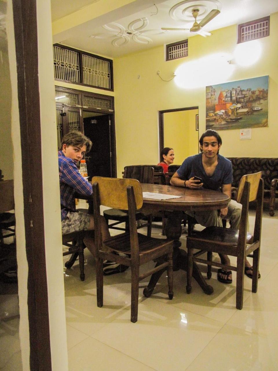Gangotri Paying Guest House Varanasi Eksteriør bilde