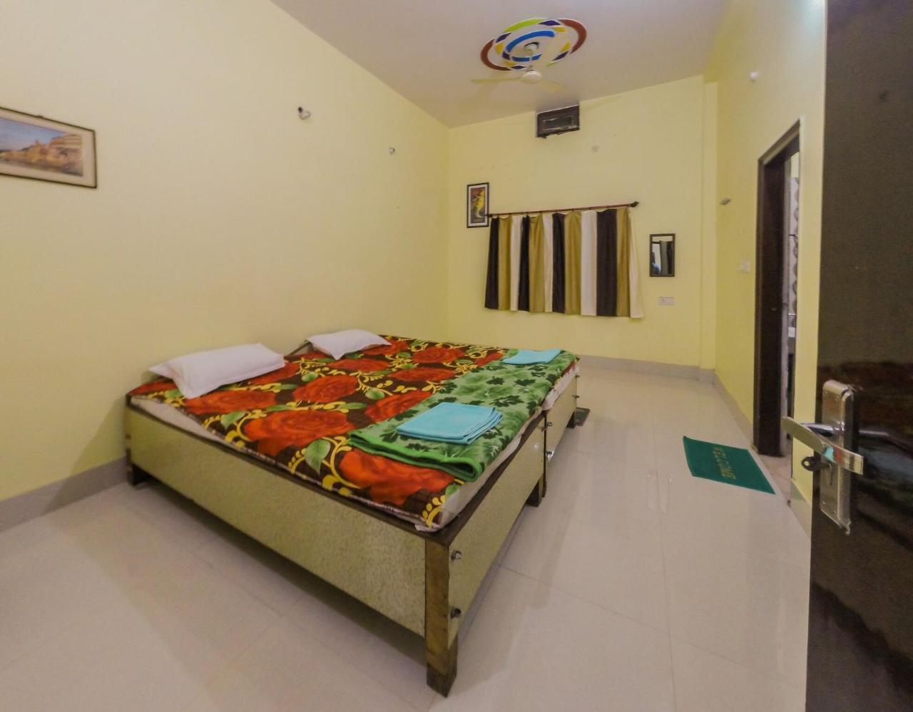 Gangotri Paying Guest House Varanasi Eksteriør bilde