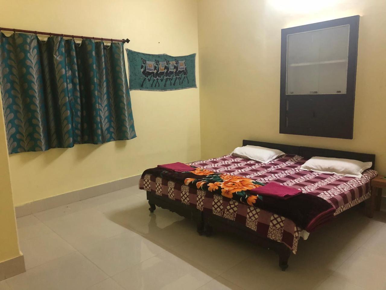 Gangotri Paying Guest House Varanasi Eksteriør bilde